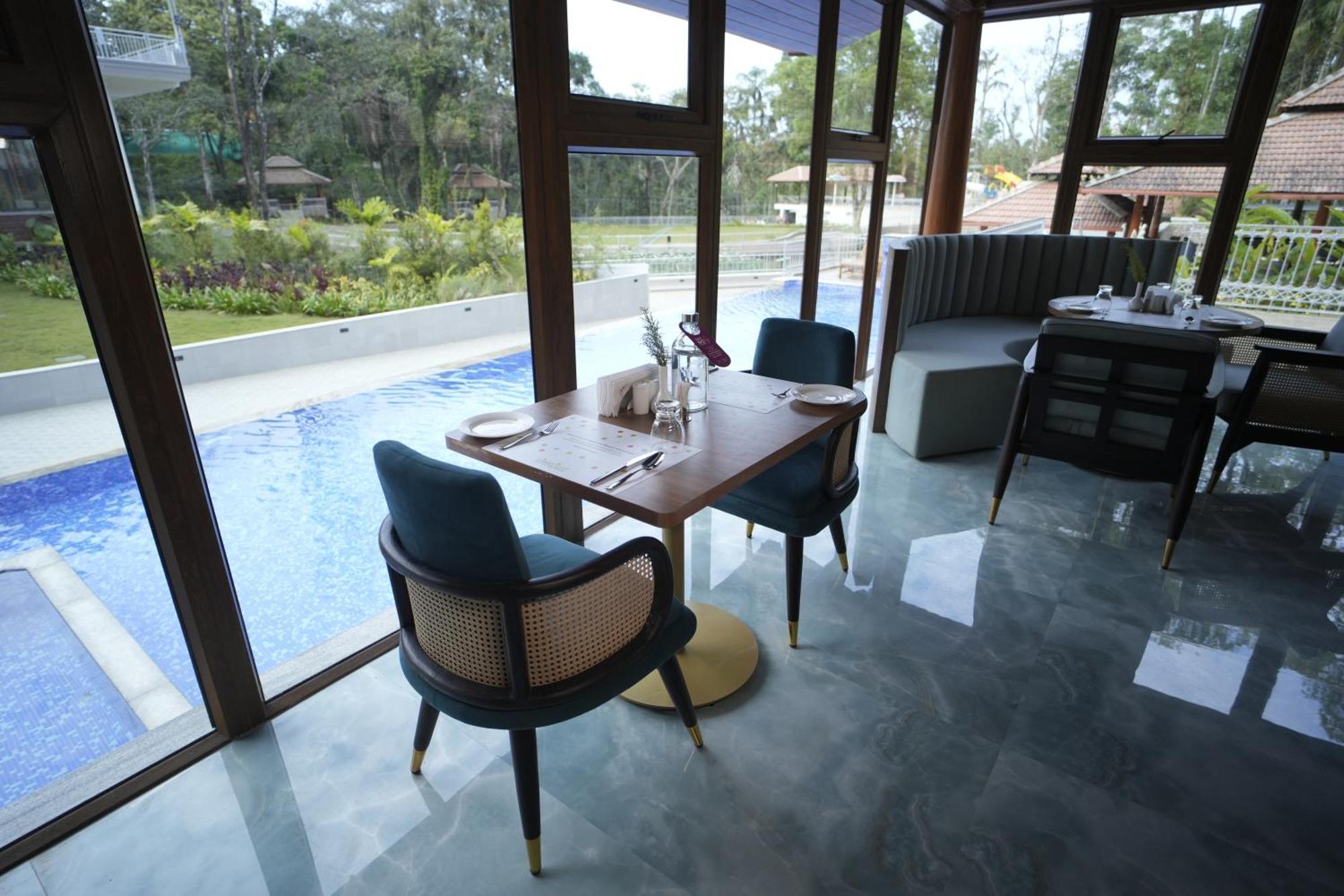 Regenta Resort Sakleshpur Bagian luar foto
